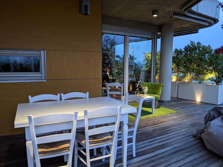 Appartamento Vista San Luca Con Terrazza Panoramica Bologna Eksteriør billede